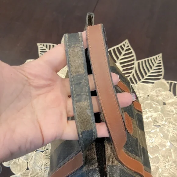 Authentic Fendi small tote bag - Picture 8 of 15